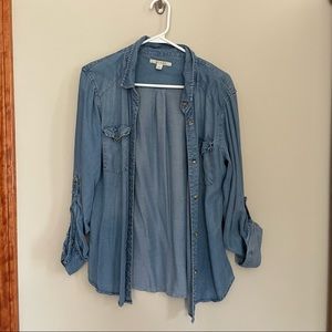 Francesca’s Chambray Denim Button down